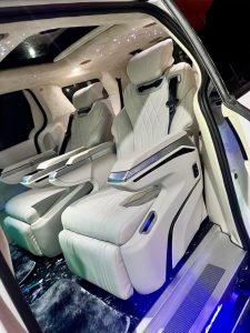 Thuê xe Limousine 7 chỗ Thuê xe Limousine 7 chỗ